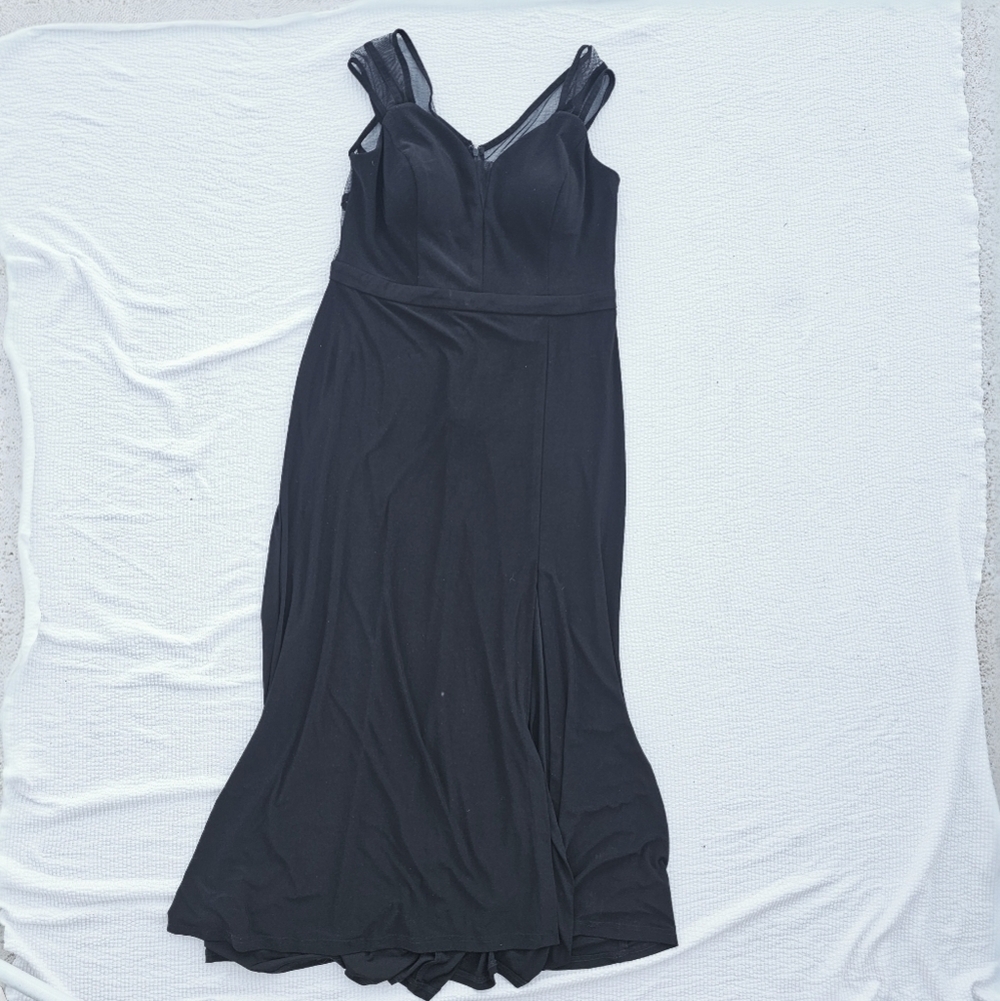 NW nightway floor length evening gown, black cap sleeve size 14